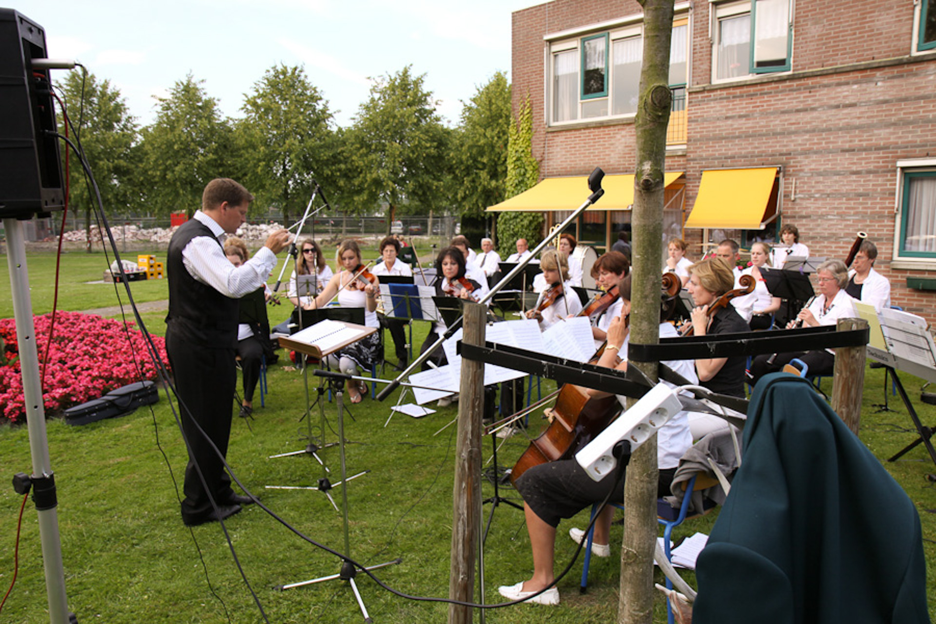 Openluchtconcert Standdaarbuiten